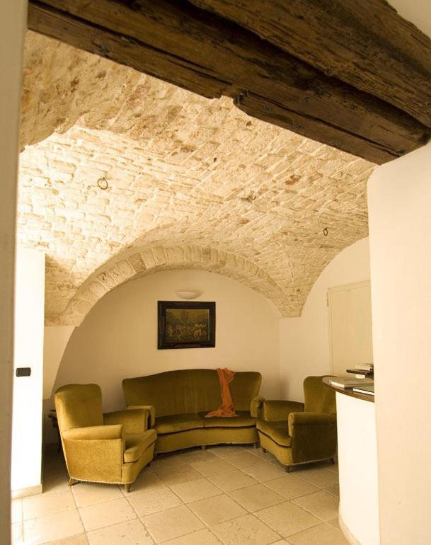 Hotel Palazzo D'Erchia Conversano Eksteriør billede
