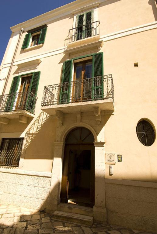 Hotel Palazzo D'Erchia Conversano Eksteriør billede